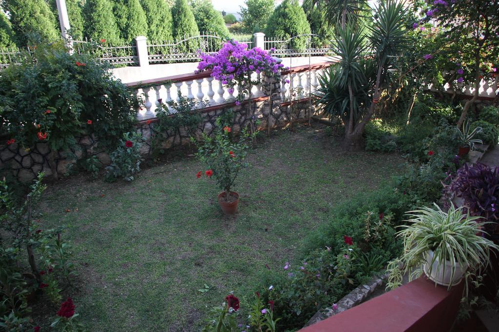Alvanita Apartments Ulcinj Luaran gambar