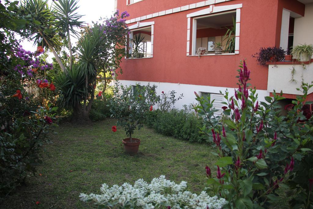 Alvanita Apartments Ulcinj Luaran gambar