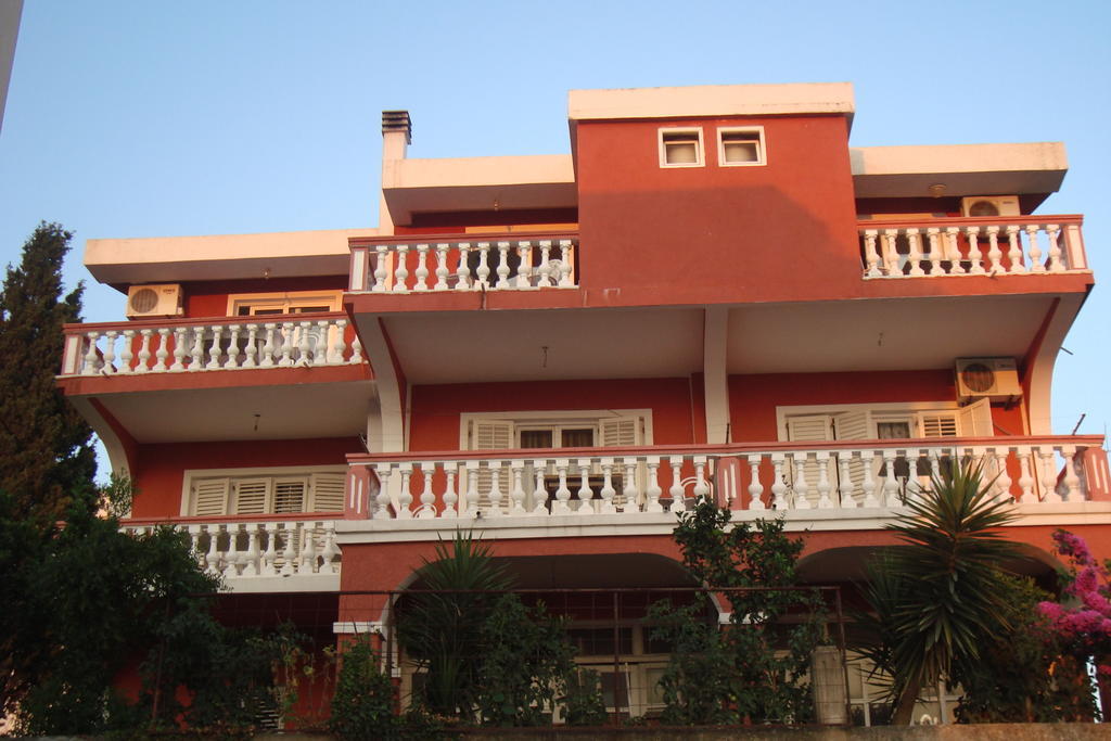 Alvanita Apartments Ulcinj Luaran gambar